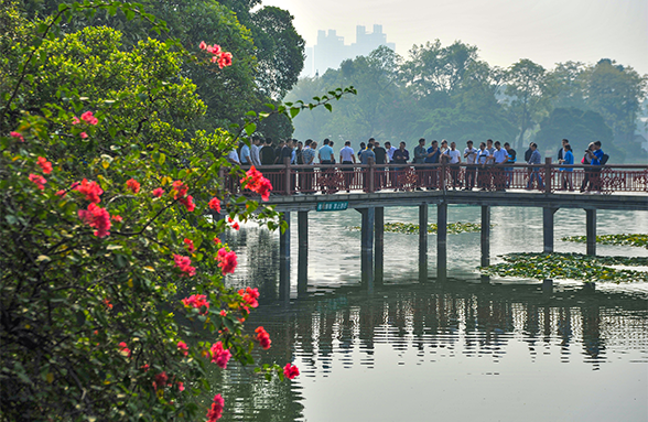 《廣州日報(bào)》：東山湖長制久清，引外地河湖長來取經(jīng)