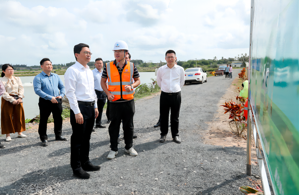 文昌市委書記高度肯定養(yǎng)殖尾水示范項(xiàng)目，各鎮(zhèn)和養(yǎng)殖戶現(xiàn)場(chǎng)觀摩學(xué)習(xí)